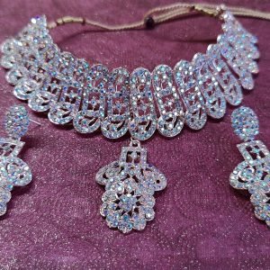 Sparkling Rose Gold Plated Choker Necklace Set with Earrings