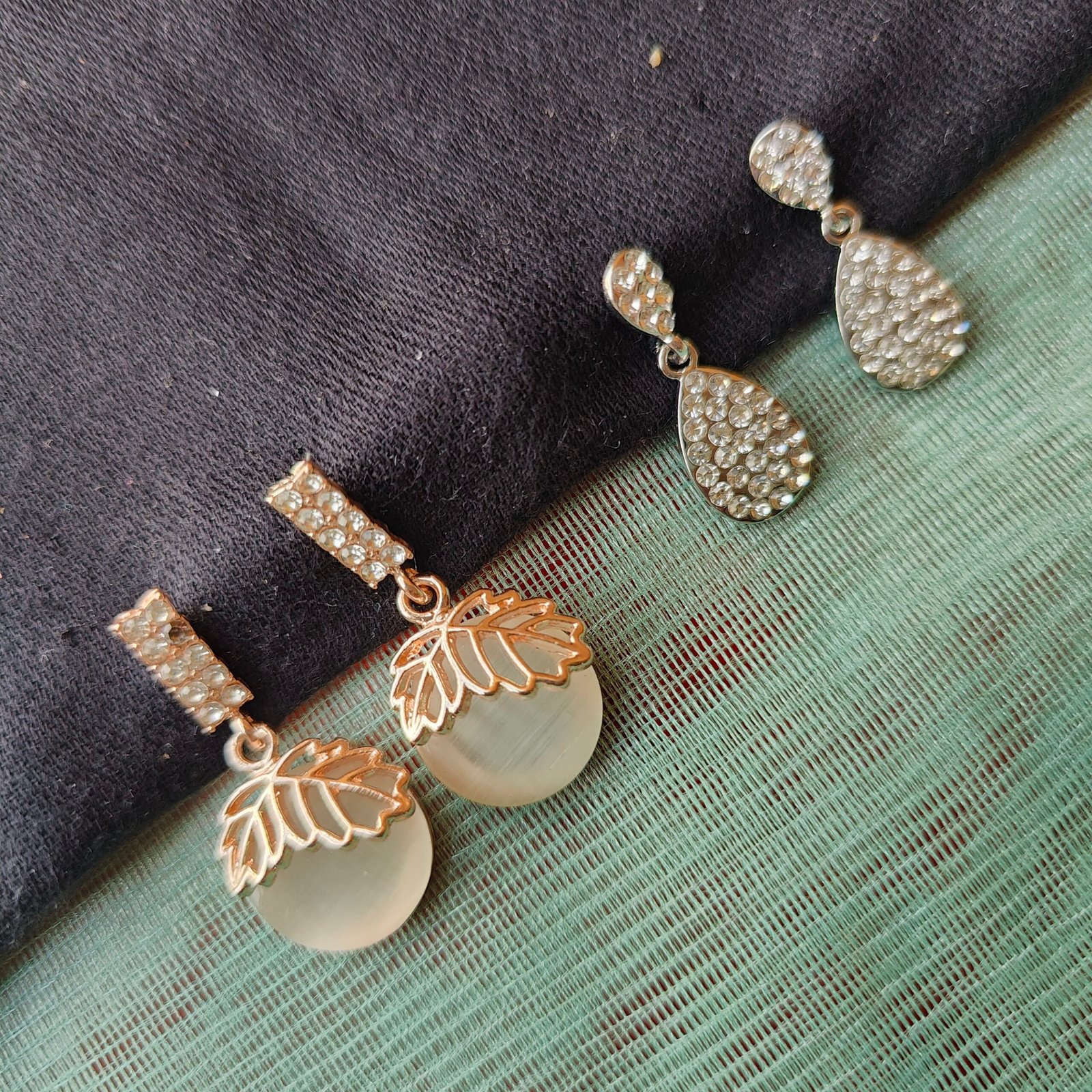 Elegant Leaf Pearl & Crystal Teardrop Earrings – Silver & Gold Finish
