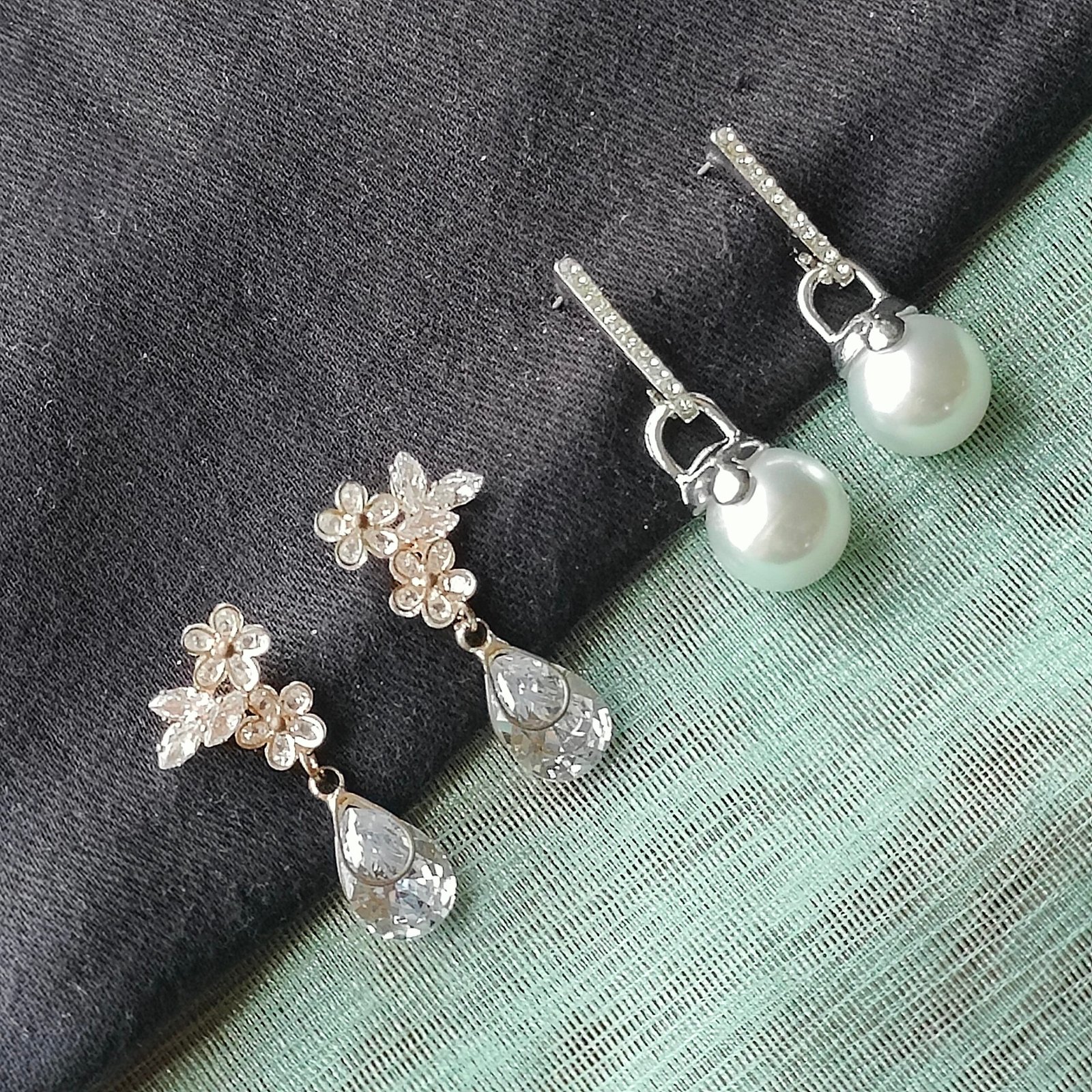 Elegant Pearl Drop Earrings with Crystal Bar Design
